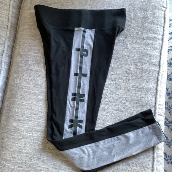 PINK Victoria's Secret Pants - Worn only twice like new Victoria secret pink yoga pants!